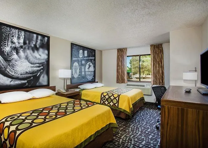Hotel Super 8 By Wyndham 3*
