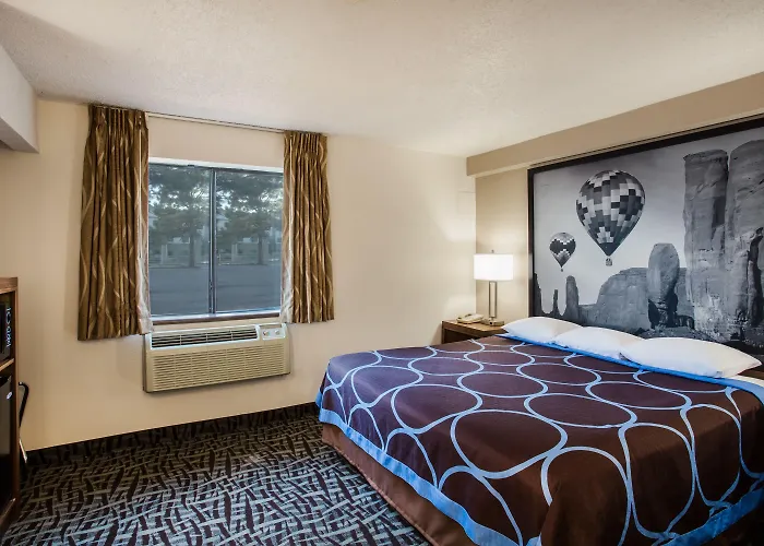 Super 8 By Wyndham 3*