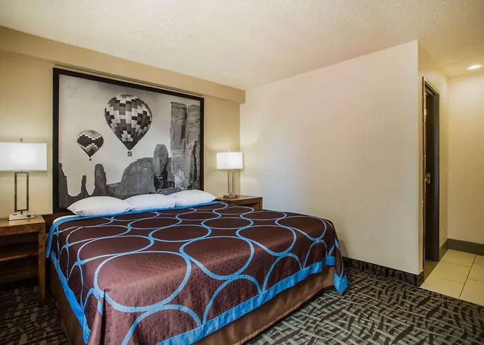 Super 8 By Wyndham 3*