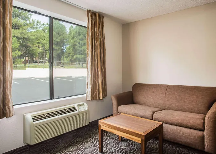 Super 8 By Wyndham Flagstaff