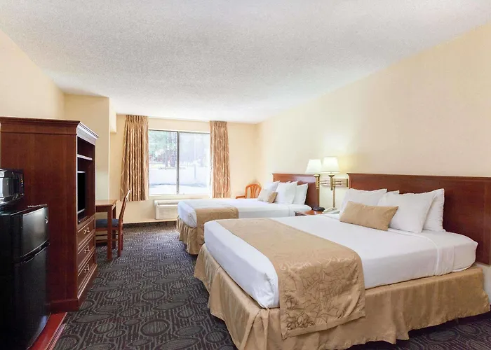 Super 8 By Wyndham